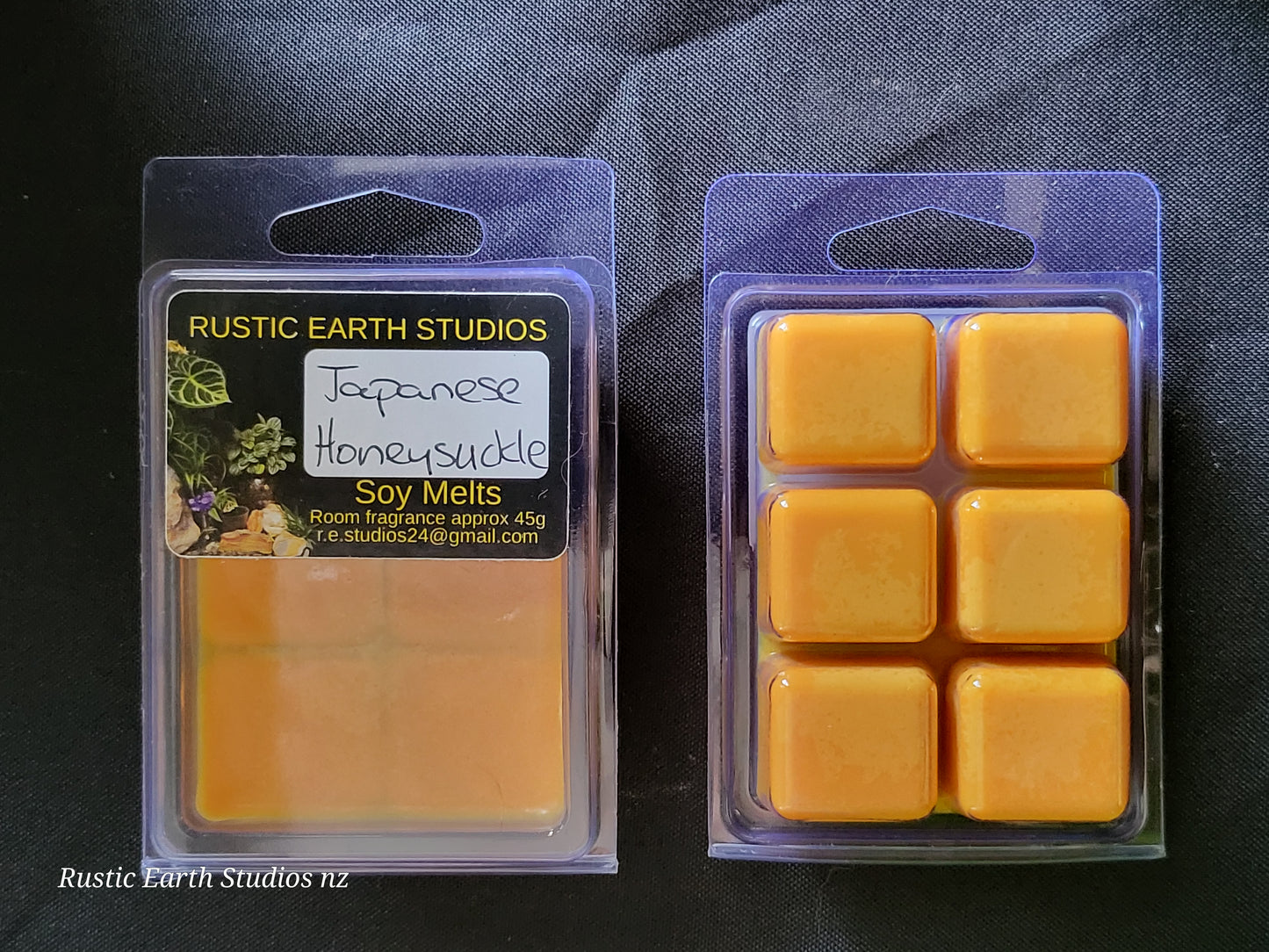 Soy melts room fragrance