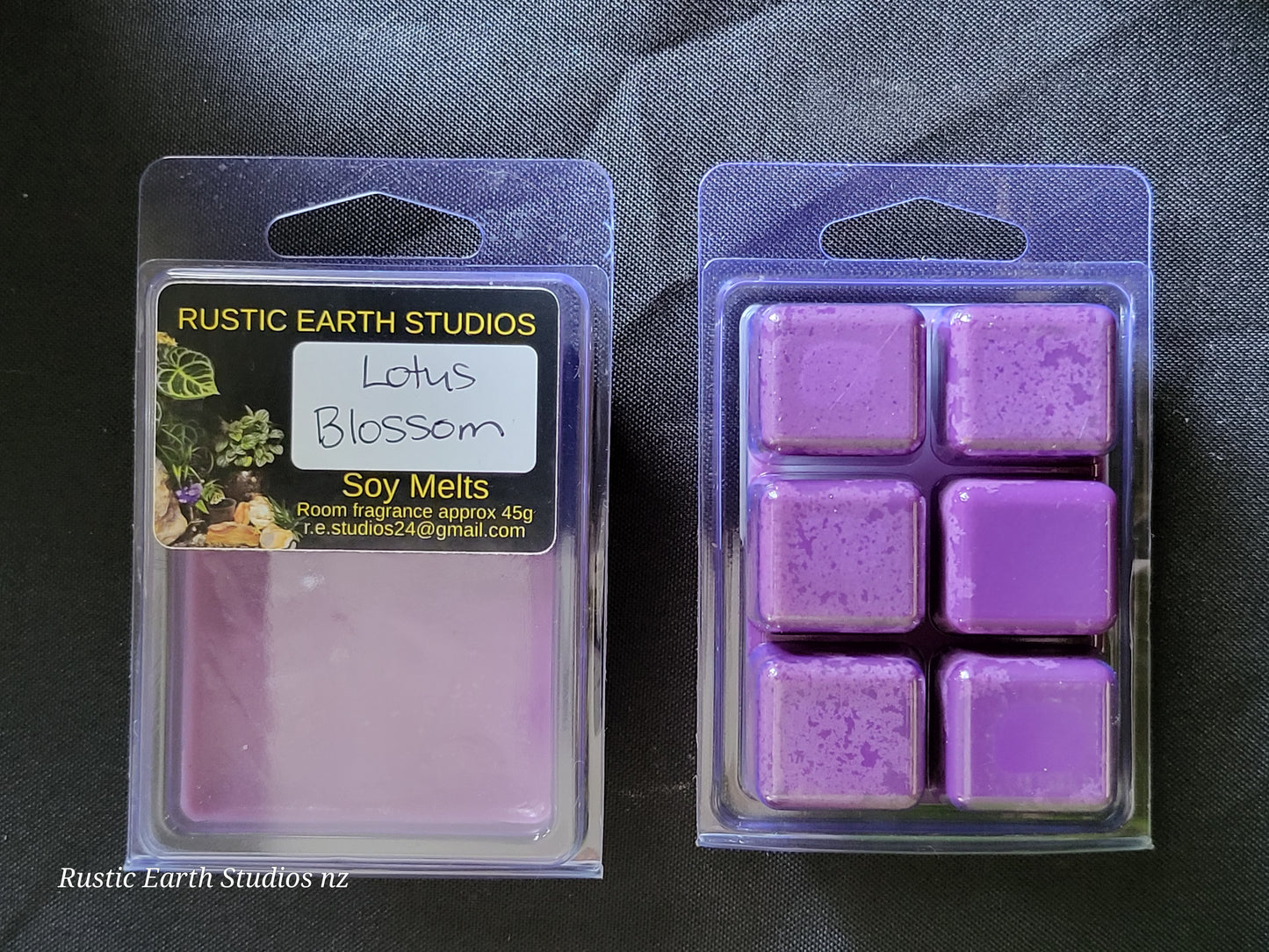 Soy melts room fragrance
