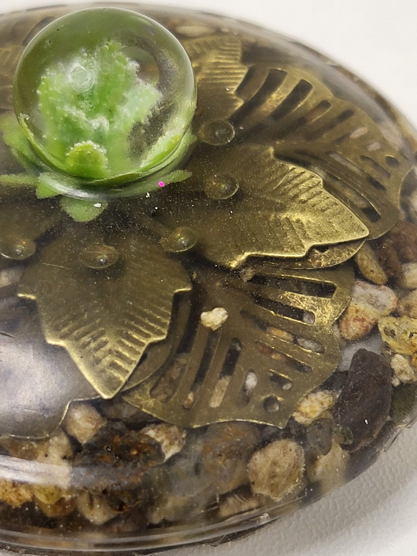 Rock pot with lid