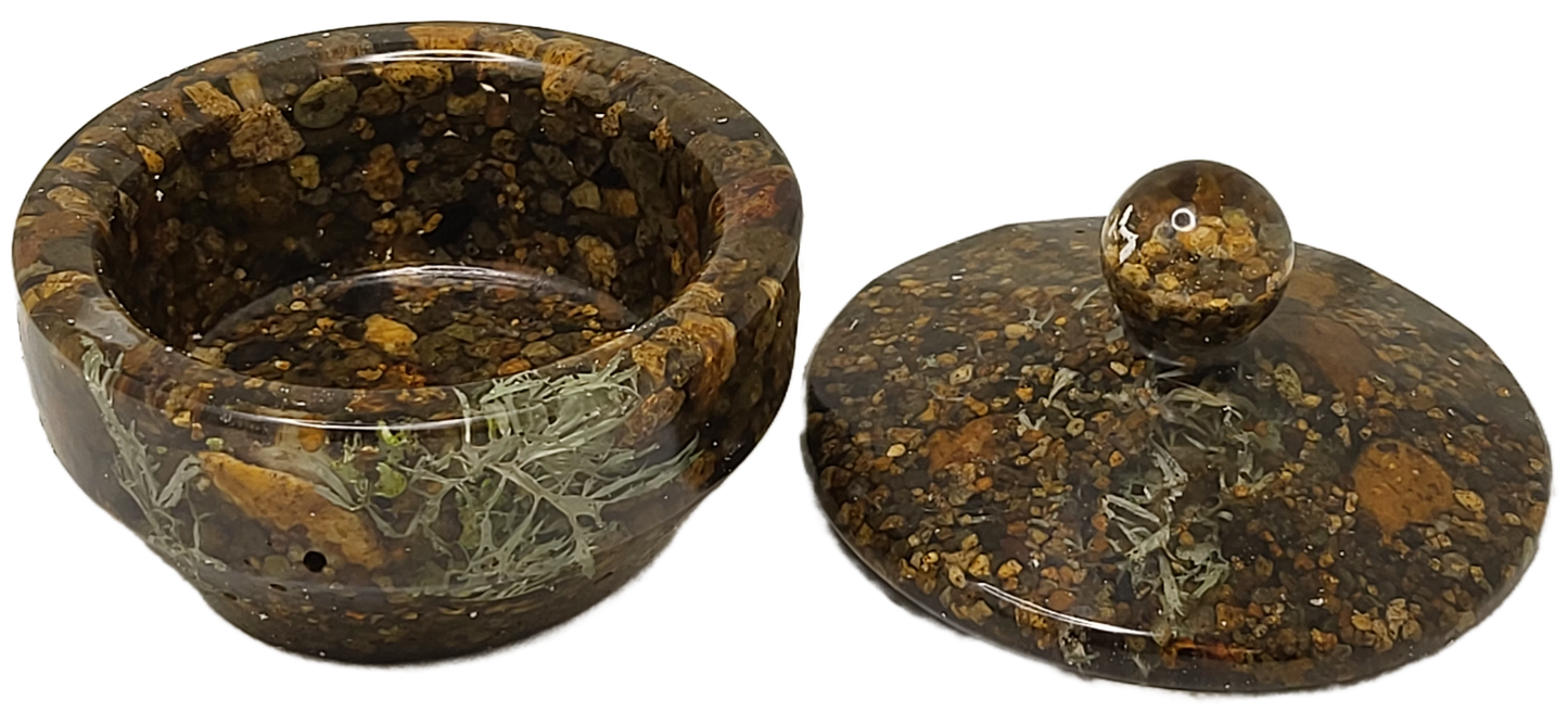 Rock pot with lid
