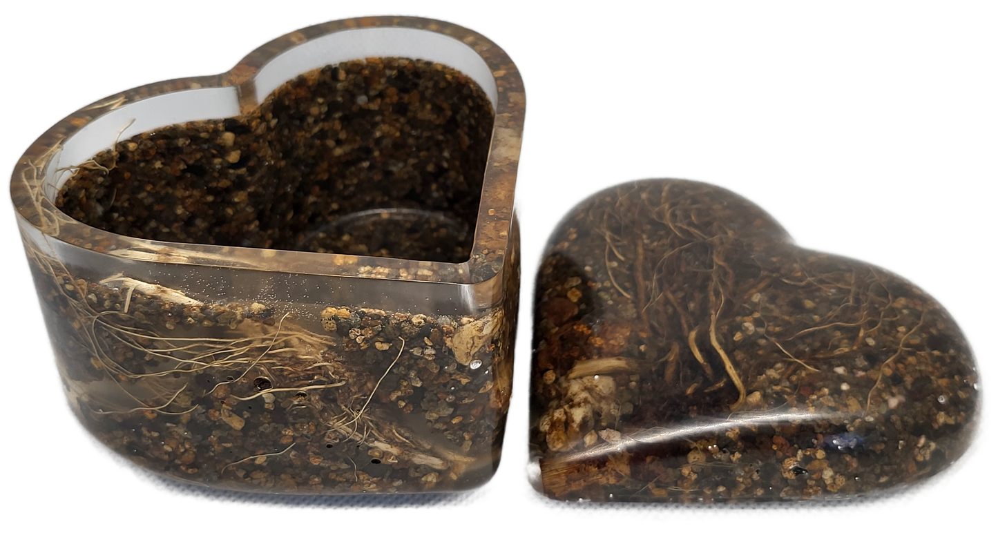 Rock pot heart with lid