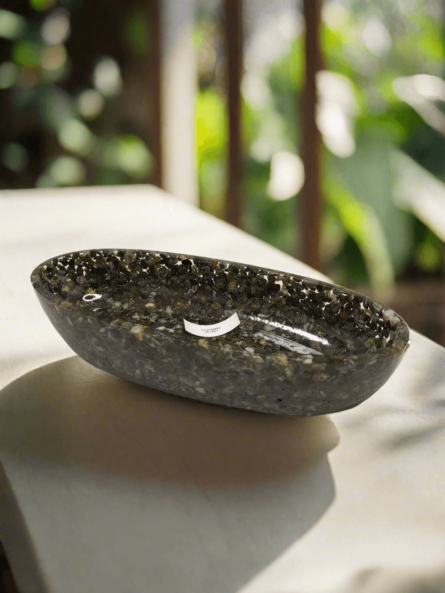 Rock dish long