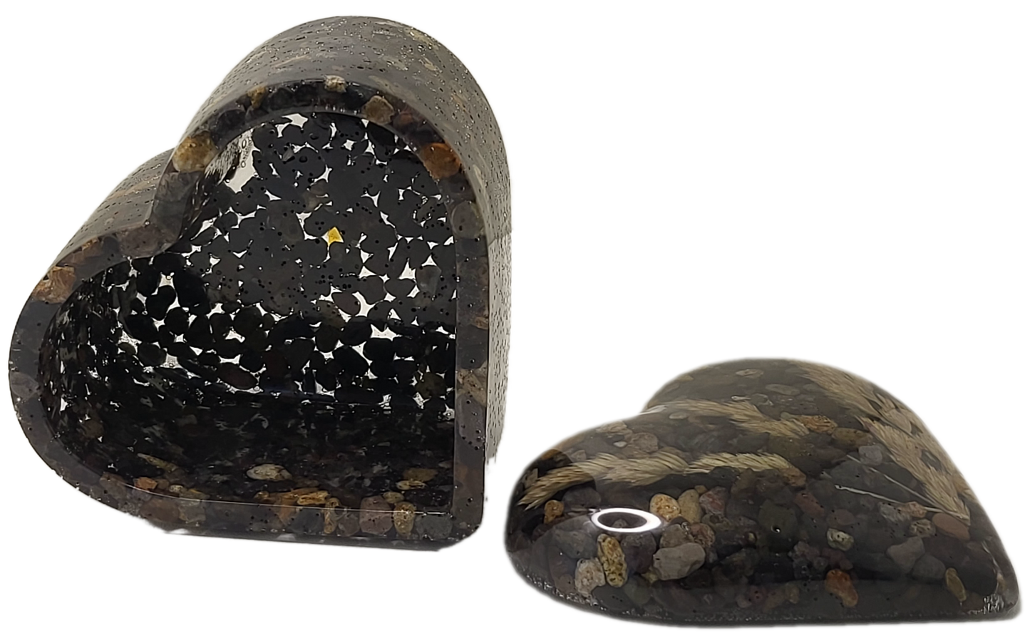 Rock pot heart with lid