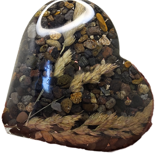Rock pot heart with lid