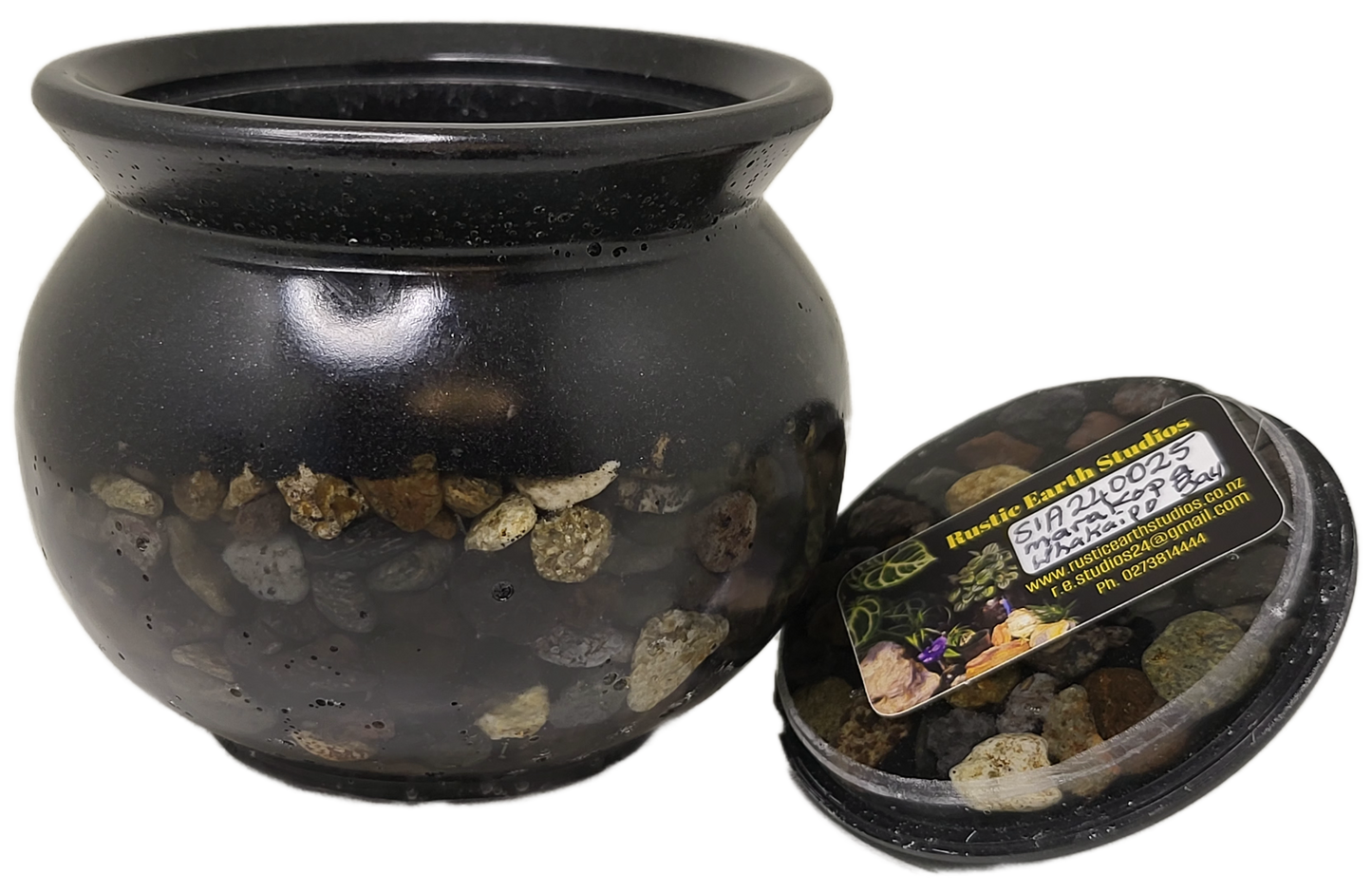 Rock pot with lid
