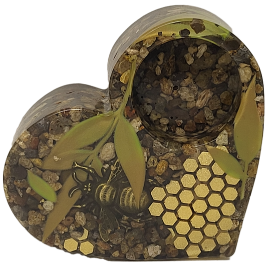 Tealight heart holder