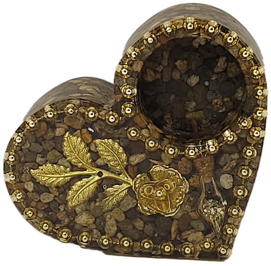 Tealight heart holder