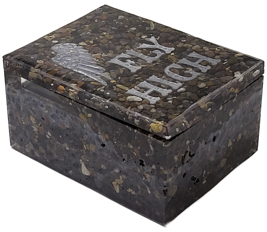 Rock pot with lid