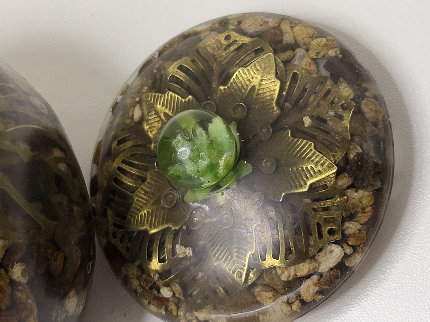 Rock pot with lid