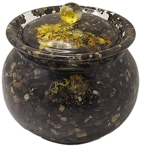 Rock pot with lid