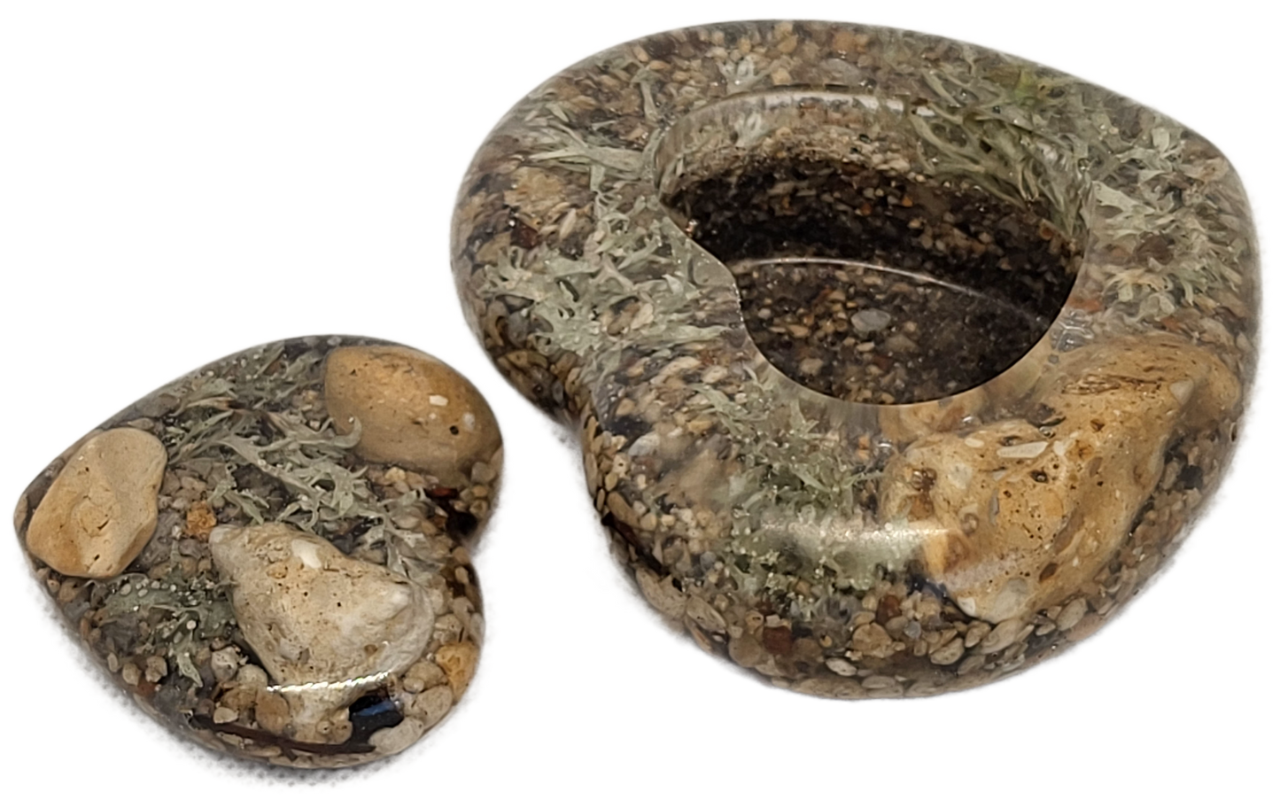 Rock pot heart with lid