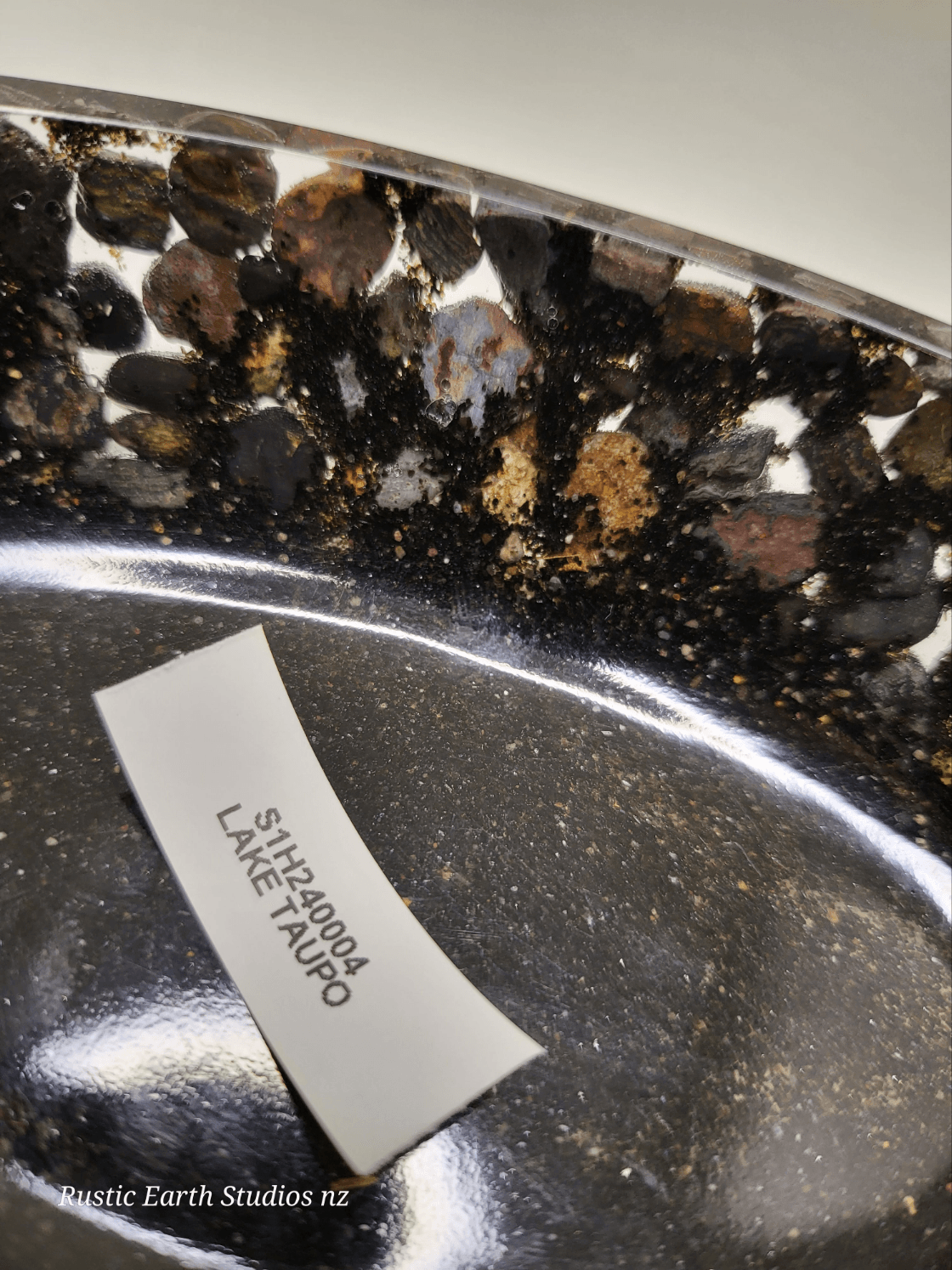 Rock dish small