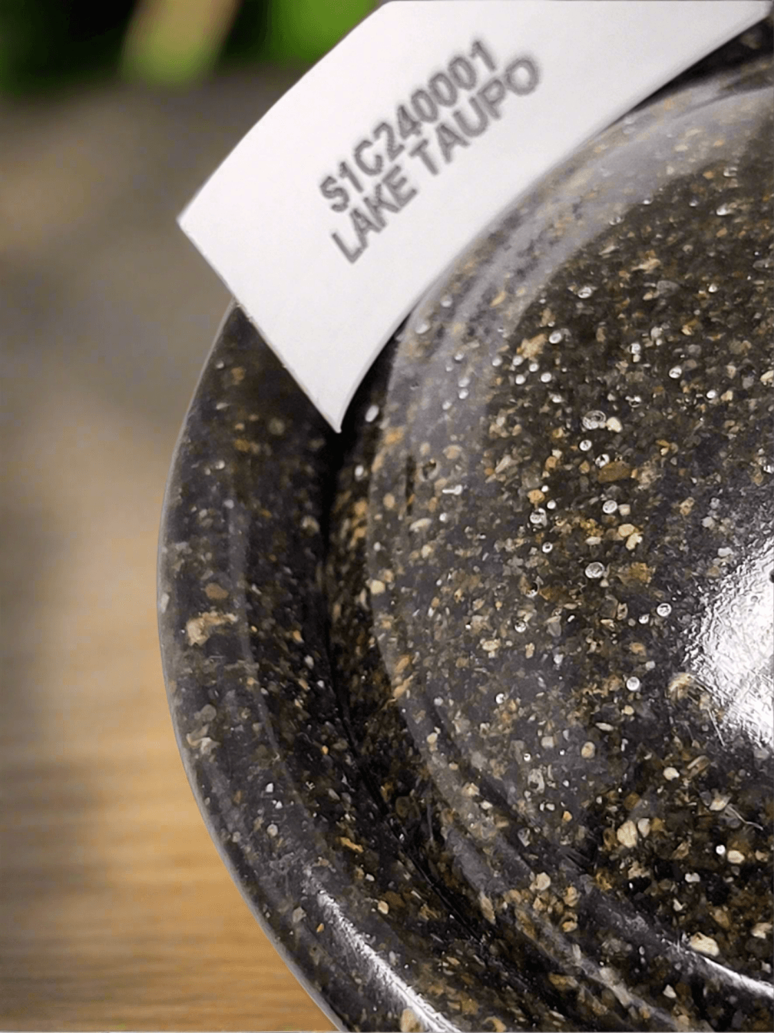 Rock pot with lid