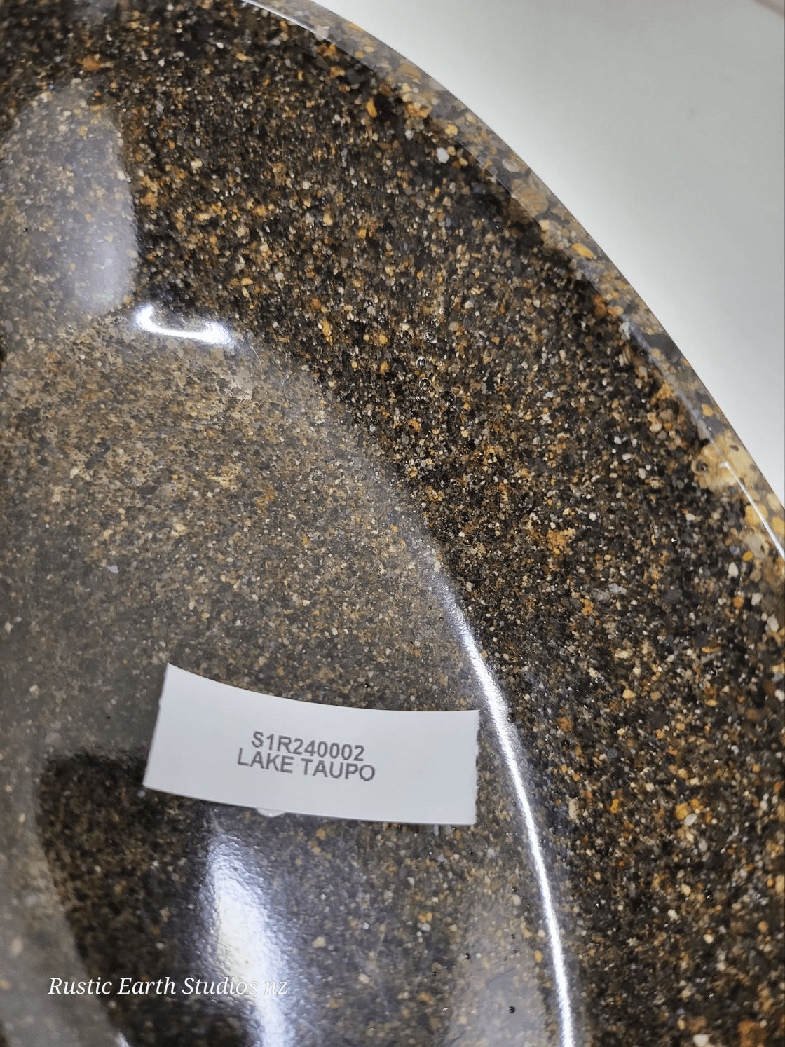 Rock dish medium