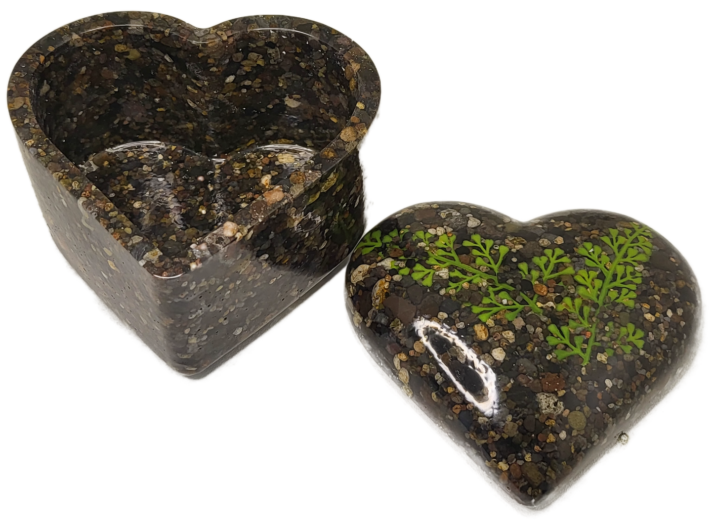 Rock pot heart with lid