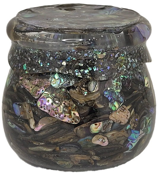 Rock pot with screw lid
