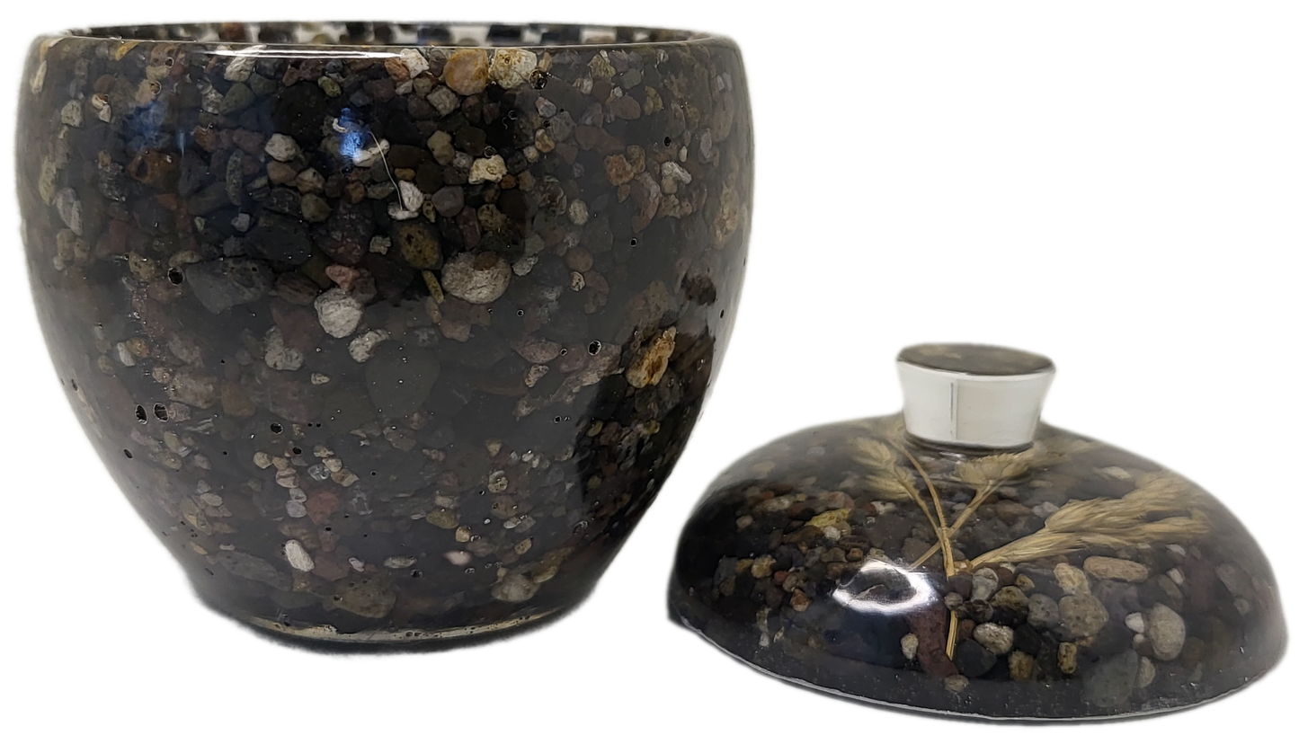 Rock pot with lid
