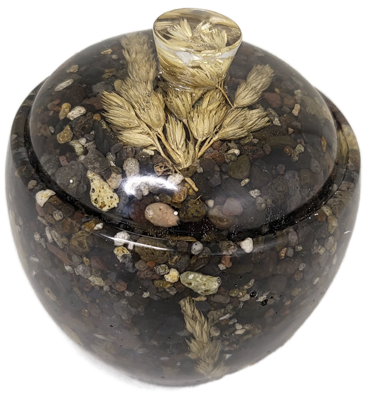 Rock pot with lid
